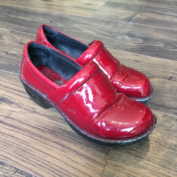 boc patent leather clogs
